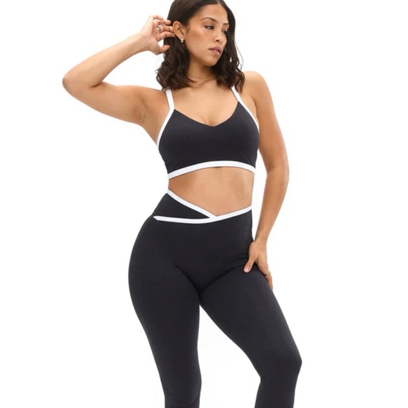 NWT size small Dream Heather Contrast Legging onyx black and white. - Picture 4 of 5